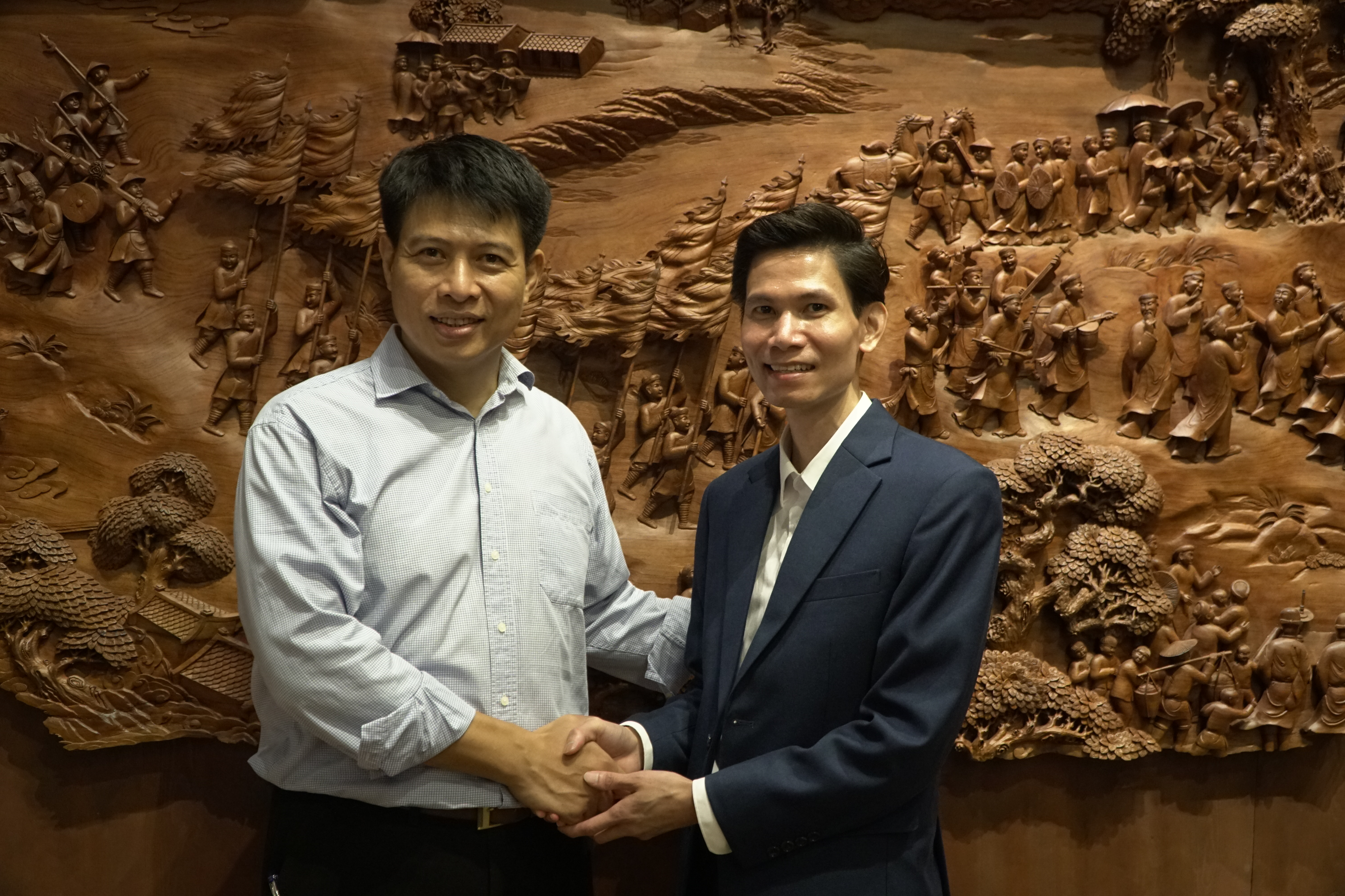 Lễ Bàn Giao Tác Phẩm Vinh Quy Bái Tổ tại Văn Miếu Quốc Tử Giám